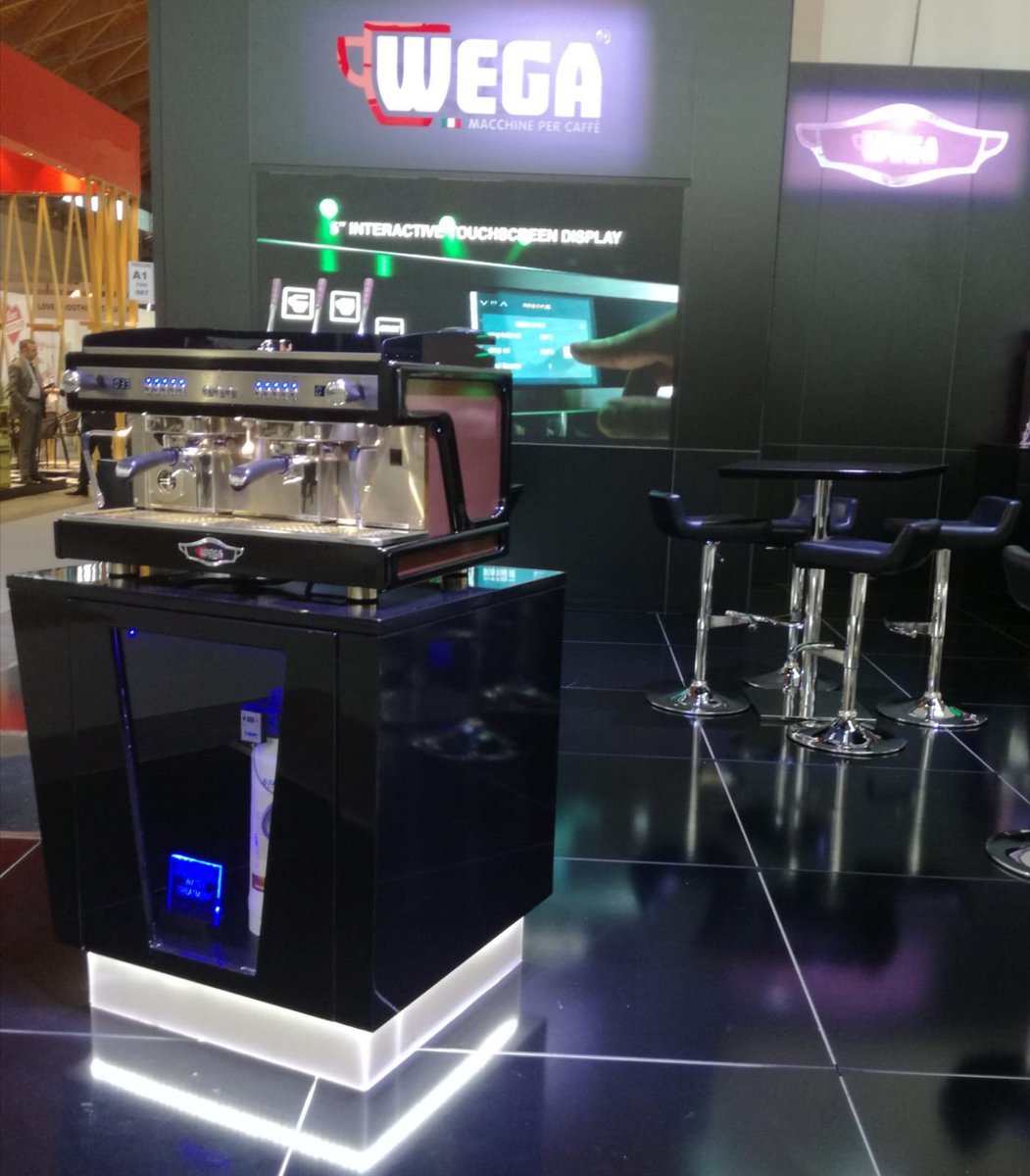 Did you see the new Airy and her colorful side panels?
Hall A1 Stand 087
.
 #WegaEspressoMachines#WegaCoffeeMachines #coffeemachine#EspressoMachines #coffelovers #coffeetime#WegaAroundtheWorld#WegaRocks#AiryChooseYourMood#chooseyourmood#wegaAiry #wega #WegaVelaVintage