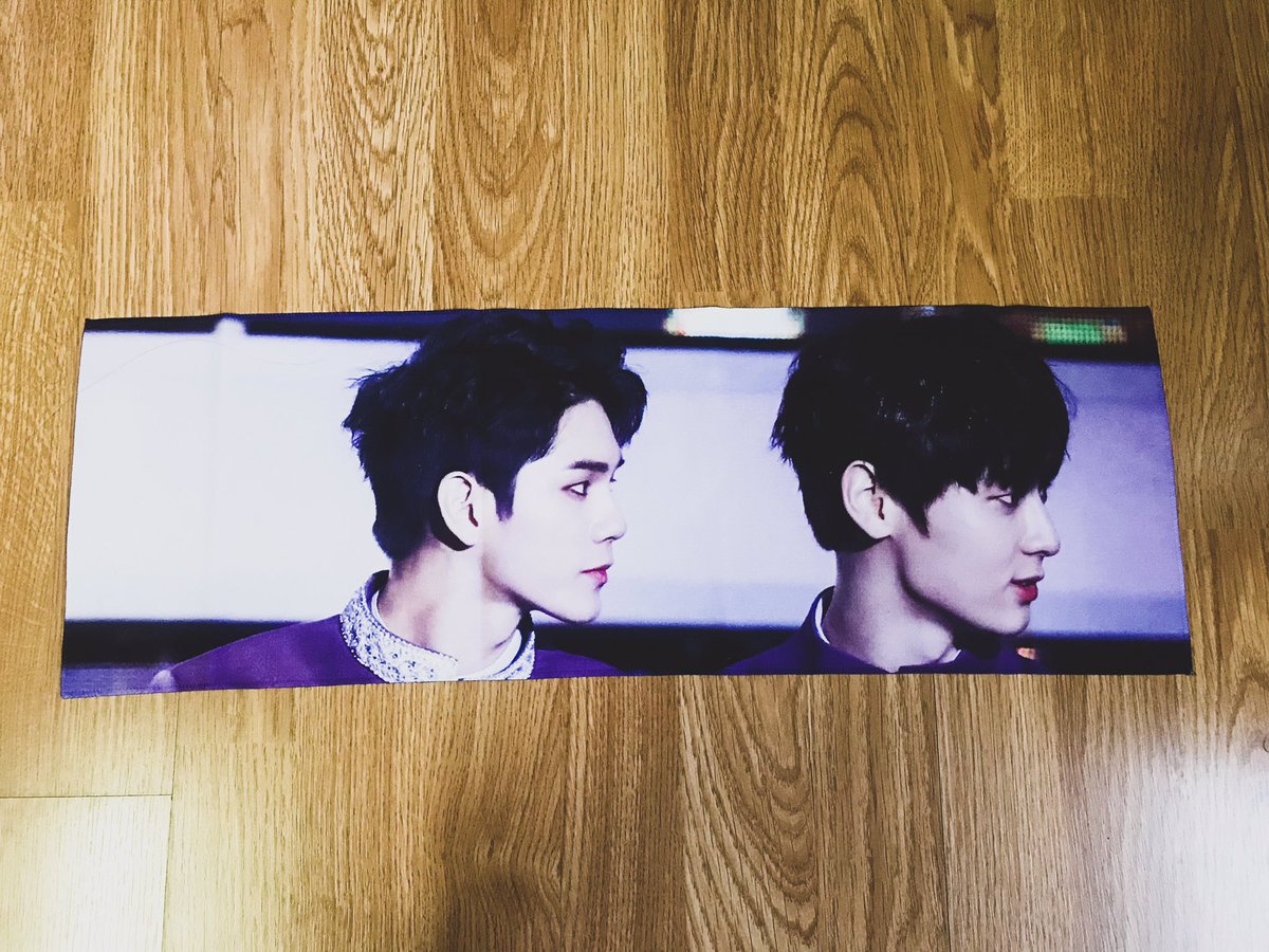 snmntr's tweet photo. I GOT IT!!
My first and only one slogan! #옹황 #개안즈 #องมิน #แคอันจึ https://t.co/ELClHzUD3d