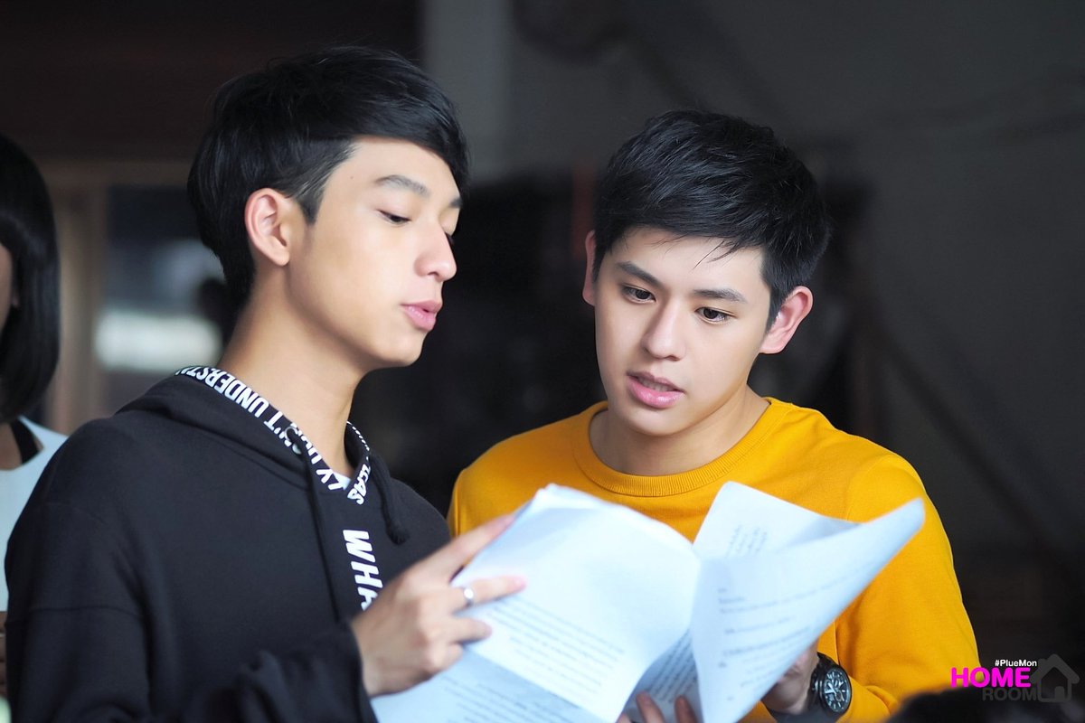 HomeroomPM's tweet photo. เราจะเล่นตามสคริปหรือเราจะใช้อินเนอร์กันดีนะ @PlPurim @Chimonac 😉

#PluemPurim #หลงใหลได้ปลื้ม 
#ชิม่อนไงจะใครหล่ะ #ชิชาม่อน 
#โฮมรูมปลื้มชิม่อน #เด็กเสี่ย https://t.co/BGbfCohbB6