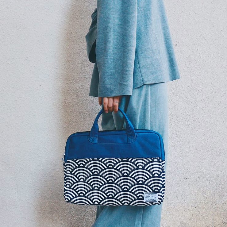 815amUk's tweet photo. Some #giftideas for Him #valentinesday2019 #giftforhim #present ?
Visit our #etsystore for more 💭
#labtop
#macbook #macbookcase #MacBookbag #handmadehour #UKGiftHour #pencilcase #labtopbag #valentinesday #gift #etsygifts #etsyshop #etsy #bags #design #etsyhunter https://t.co/VOLHEzCDNO