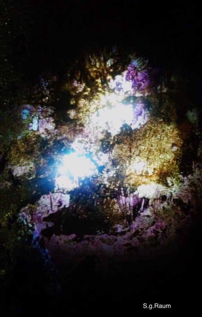s_raum's tweet photo. Supernovae 1987A 
#Galaxy #cloud #space #infinity #distances #populationI  #fog #earth #universe #MagellanscheWolke 
#painting #art #wall #canvas  
#sgraumartist #sgraumBerlin #auftragsmaler #sgraumart 
More: https://t.co/fJyd6FE1Yi 
Contacts: sg-raum@web.de https://t.co/lZbnNCZJb4