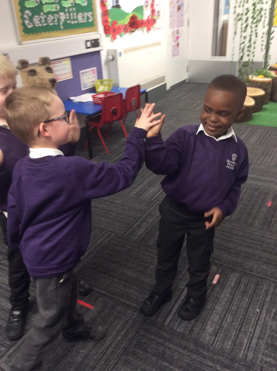 MansfieldGAT's tweet photo. We have had a brilliant day full of high fives and smiles today as we combat Blue Monday! Our Ambassadors of Positivity have been walking round school throughout the day spreading the happiness - did you see them? #AmbassadorsOfPositivity #BlueMonday #HighFiveMonday #Happiness https://t.co/QikgykBYaP