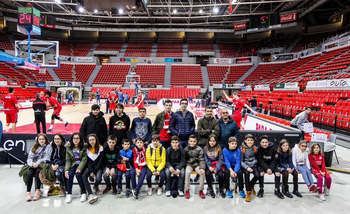 CasademontZGZ's tweet photo. También nos acompañaron grupos de:
👉🏻 La Puebla de Alfindén
👉🏻 Comarca del Jiloca
#BKZAND | #SienteZaragoza🦁 #AúpaT https://t.co/YDGfdzDXg0