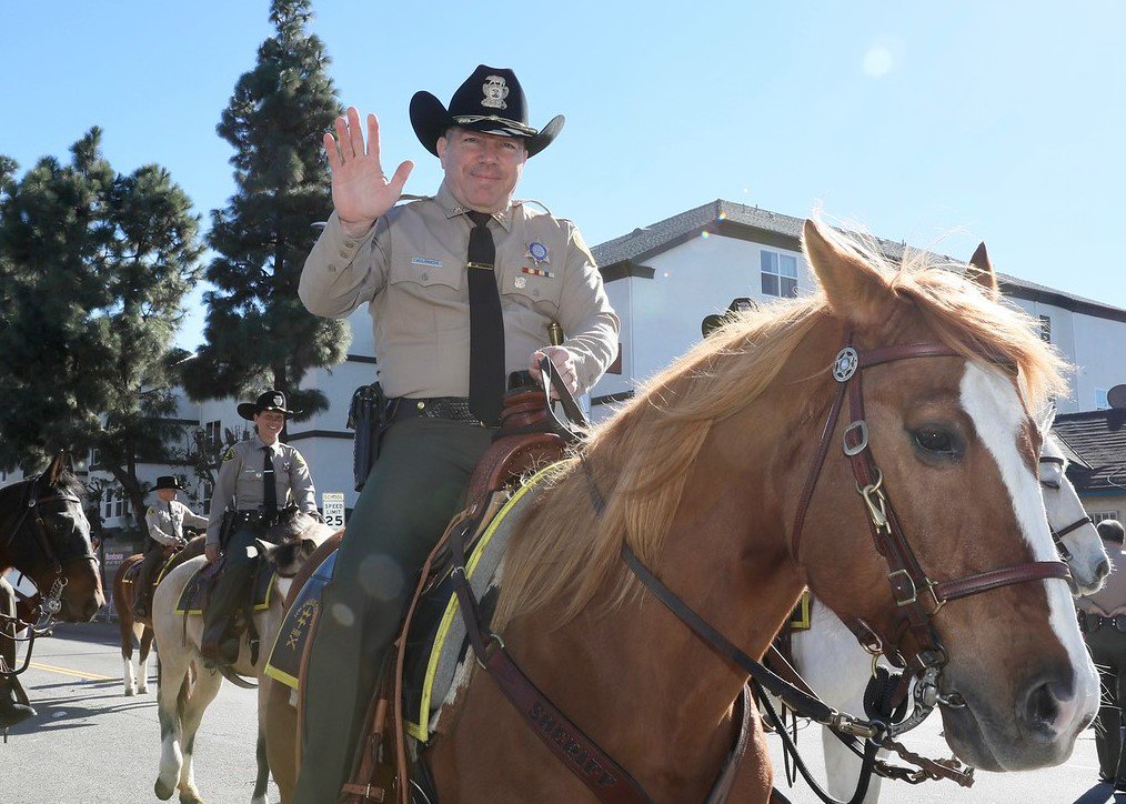LASDHQ's tweet photo. #LASD Celebrates #MartinLutherKingJrDay- participating in #KingdomDayParade -what a great privilege to honor a visionary with our community.  The celebration continues in #LeimertPark until 5pm, come join us https://t.co/U9OldqVtU0 #MLKDay 
https://t.co/ce5khJQWeI https://t.co/Fu5uz5Djyz