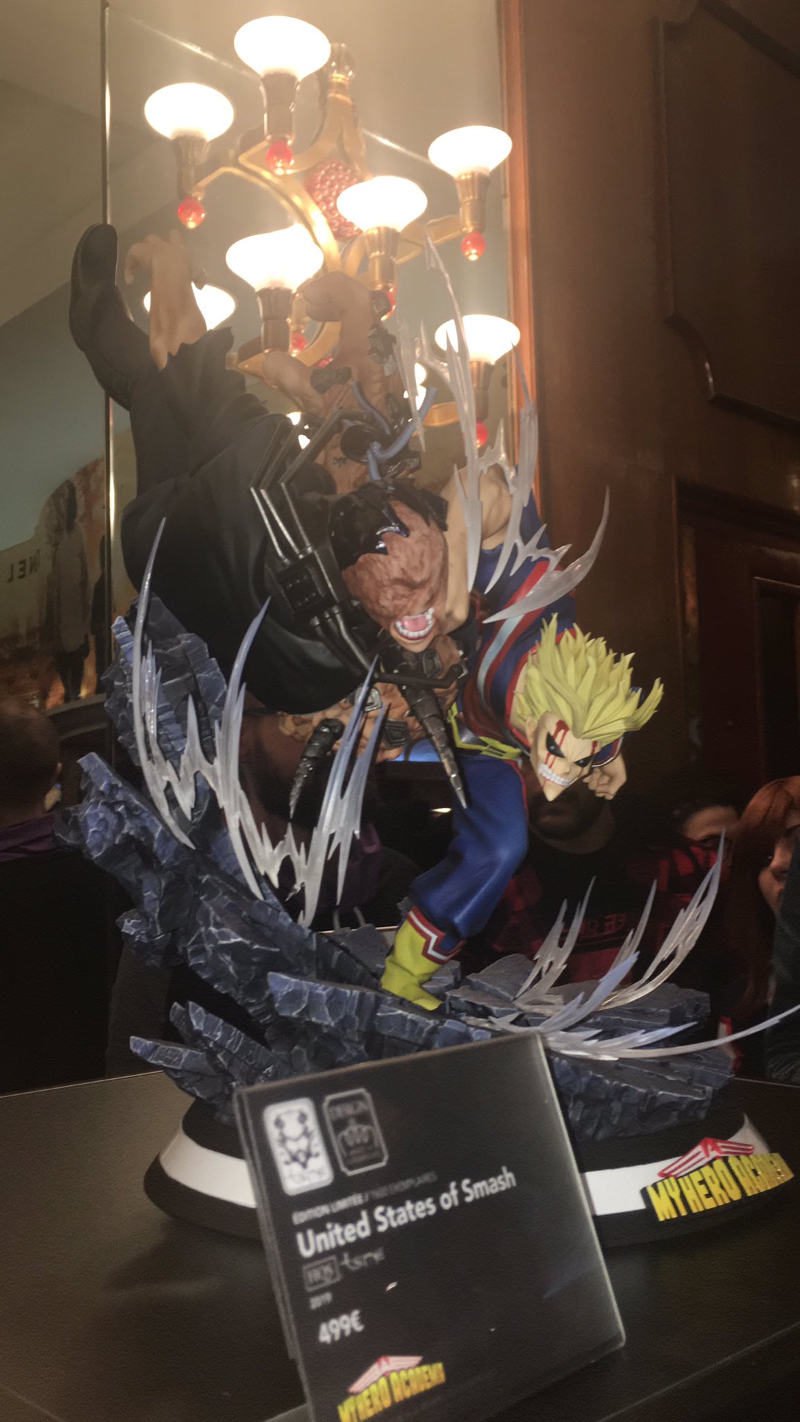 L Inspecteur 亀 En Exclu La Hqs Tsume De My Hero Academia All Might Vs All For One Incroyable T Co W6bwqzgve2 Twitter