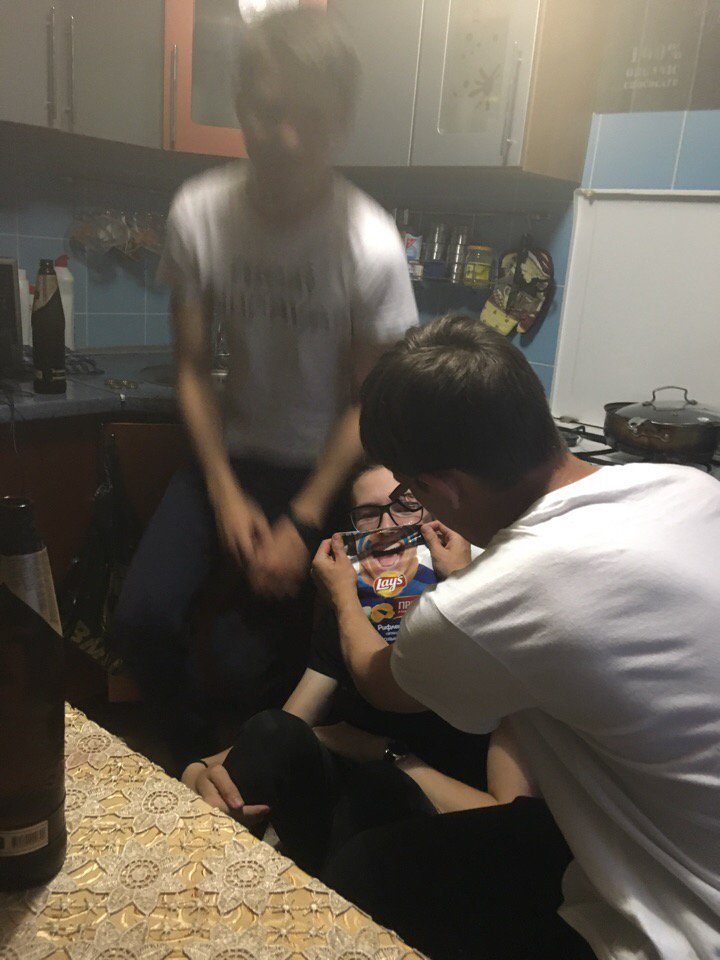 BrightNewOne69's tweet photo. Да ещё какие https://t.co/CMgcPJtChW
