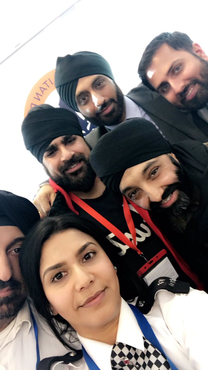 MPS_SikhAssoc's tweet photo. #Throwback to our AGM last week !
Such an inspirational, motivational, reflective day with a great vibe with our brilliant key speakers ☺️
#Inspirational #Networking #BringingTogether #WorkingTogether #Selfie #Punjabi #Sikh #MakingMemories #CapturingTheMoment 🙌🏼 https://t.co/1LkeJwc0Oi