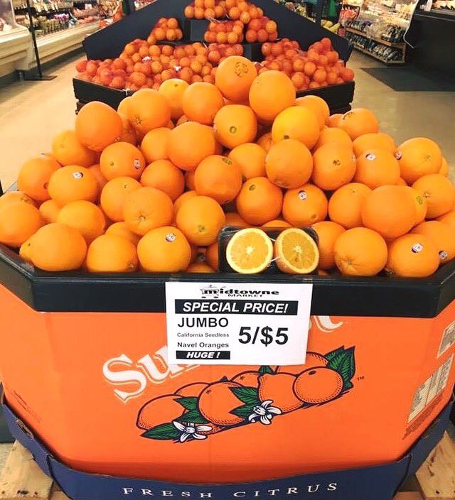 MidtowneMarket's tweet photo. Looking for a little sunshine in this winter weather? 

Checkout these softball size JUMBO Sunkist California Seedless Navel Oranges 5/$5. 
#midtownemarket #oranges https://t.co/pao7NkojbI