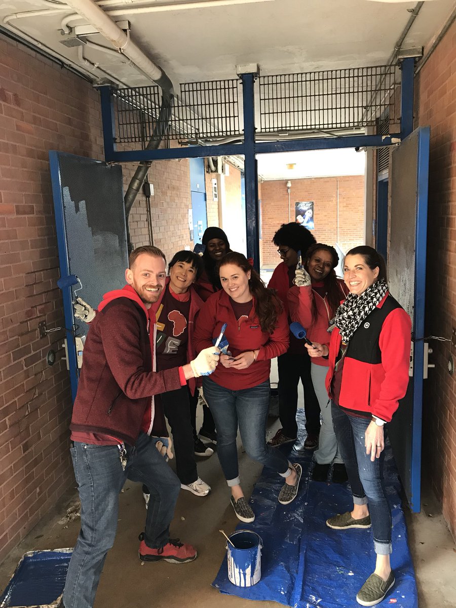 Danielle Gray tweet media