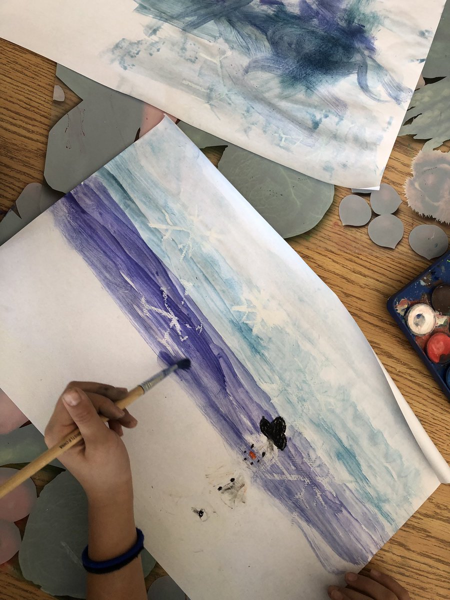 MsMonikaBtweets's tweet photo. What to do when it’s too cold to play in the snow? Create oil pastel resist snow scenes instead! @principaldsouza https://t.co/1xMfaYAA2X