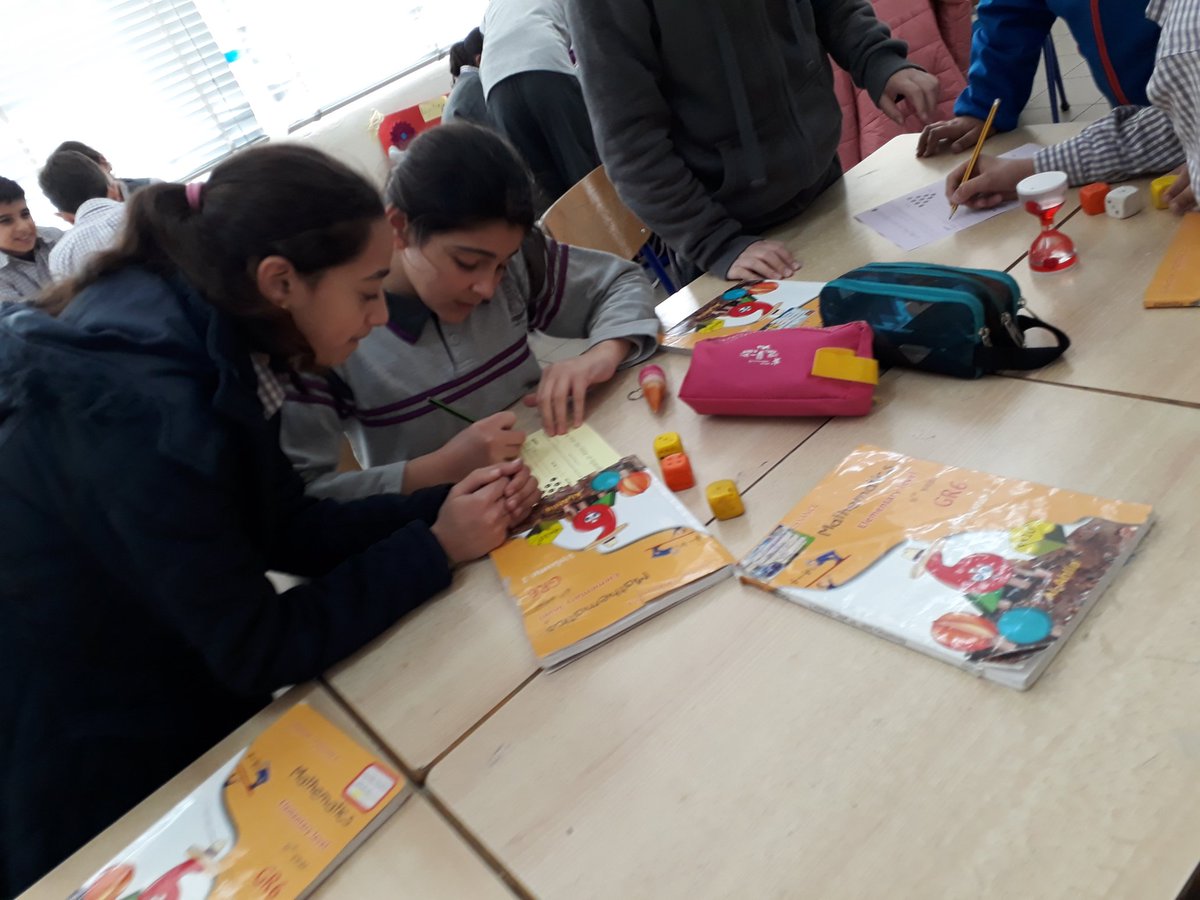 NElakhdar's tweet image. Everyone deserves to play Math to enjoy its beauty and its power #Mathbowlinggame #orderofoperations #grade6 @DawhaHighSchool