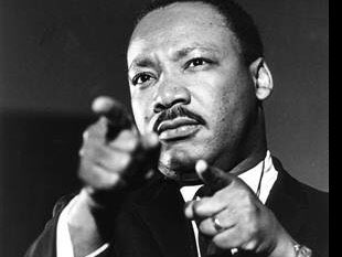 Tech_HER's tweet photo. βFaith is taking the first step even when you don't see the whole staircase.β
-
-
#inhonorof
#drmartinlutherkingjr
#DecreasingTheDigitalDivide #TechHER #LearnCode #WomenInTech #TechHER #SkillHERUp #DecreaseTheGap #IncreasingDigitalLiteracy
πΈ:Chicago Now https://t.co/7inwLwmbXJ