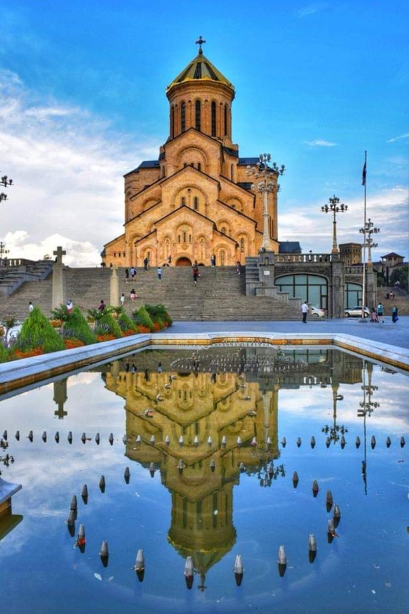 iTravel2Live75's tweet photo. The Holy Trinity Cathedral in Tblisi, Georgia.  #explore #discover #share #REFLECTION #Georgia #Church https://t.co/IPYtDXcMfb