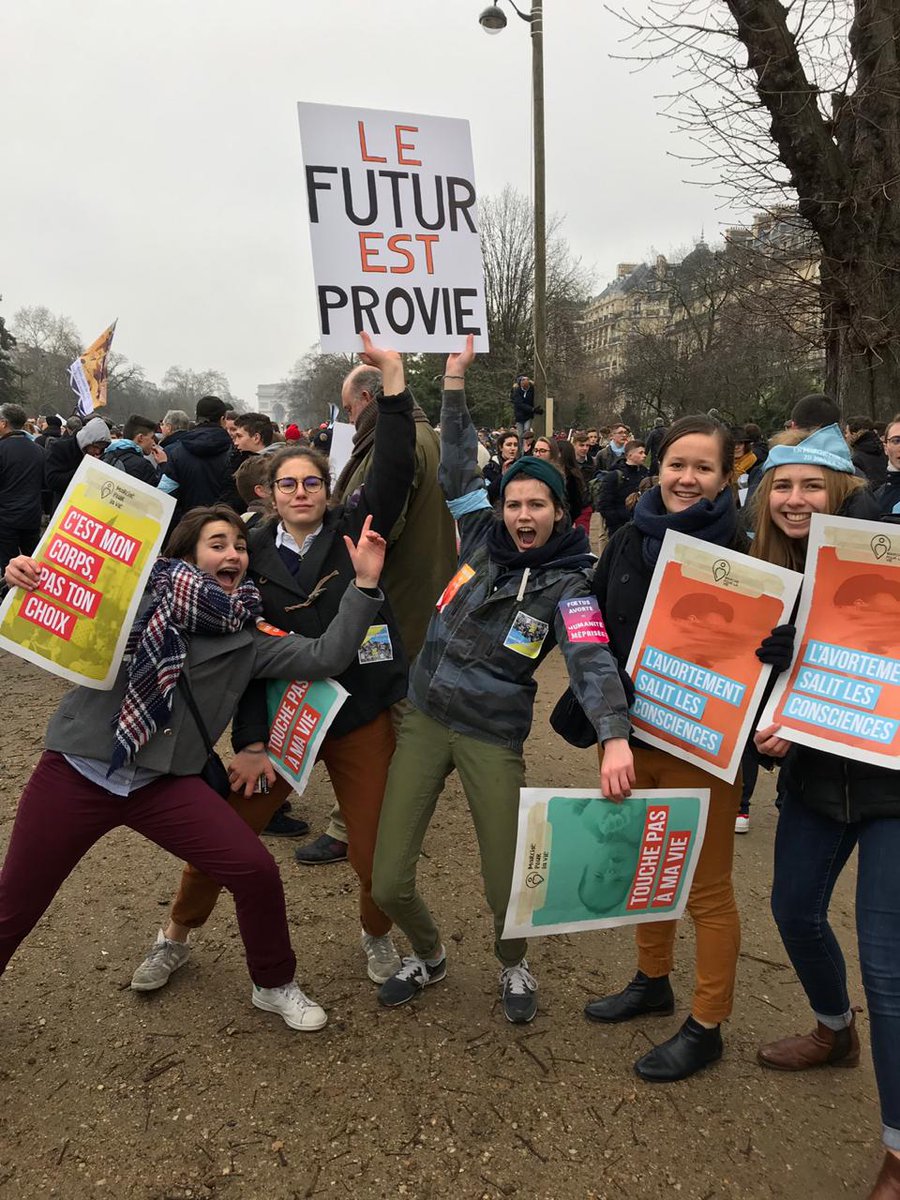 FederalVida's tweet photo. #MarchePourLaVie https://t.co/dThRQRmohz