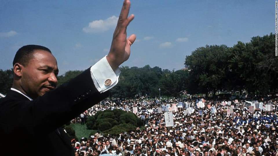 RhondaECW's tweet photo. Let us all be the change we want to see! #mlk #mlkservice https://t.co/aWW0SaKGhK