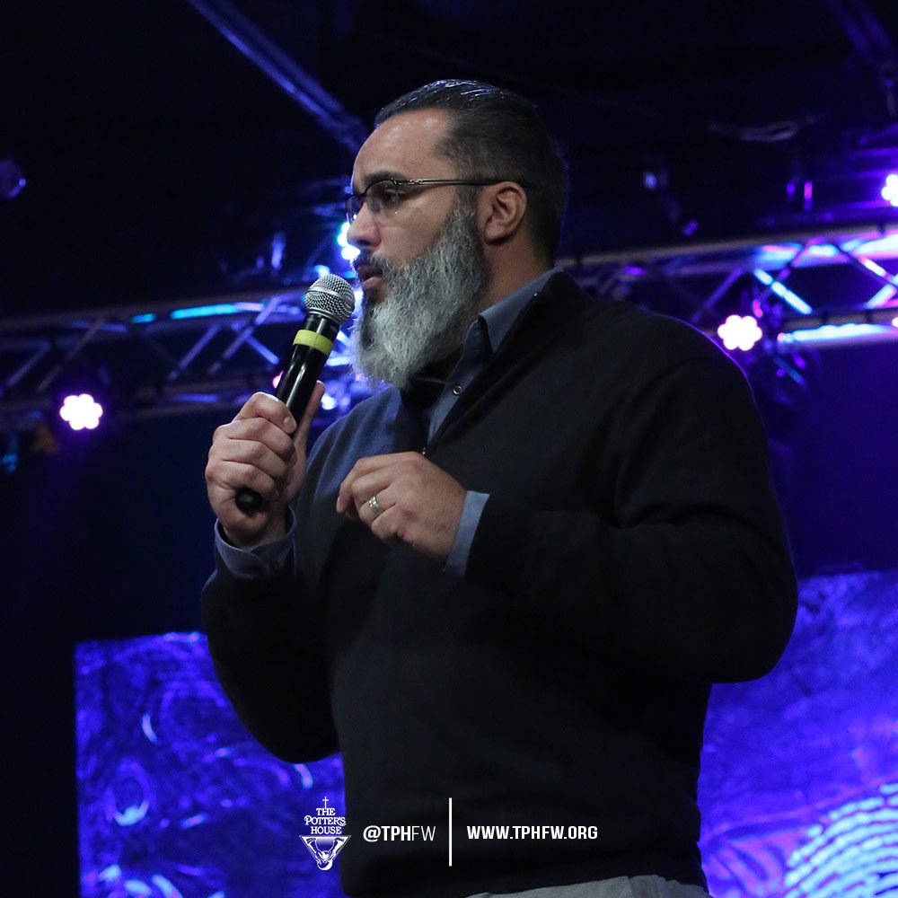 TPHFW's tweet photo. Church was FIRE🔥🔥🔥
We are so blessed to have a community that's hungry for th...
#THEREDEFINEDLIFE #RedefiningIdentity #WeAreThePottersHouseOfFtWorth #tphfw #TransformativeGifts #AGiftForThisTime #FortWorthLeads #thepottershouse #thepottershouseoffortworth #RedefinedCharacter https://t.co/5iGJqiOAxA