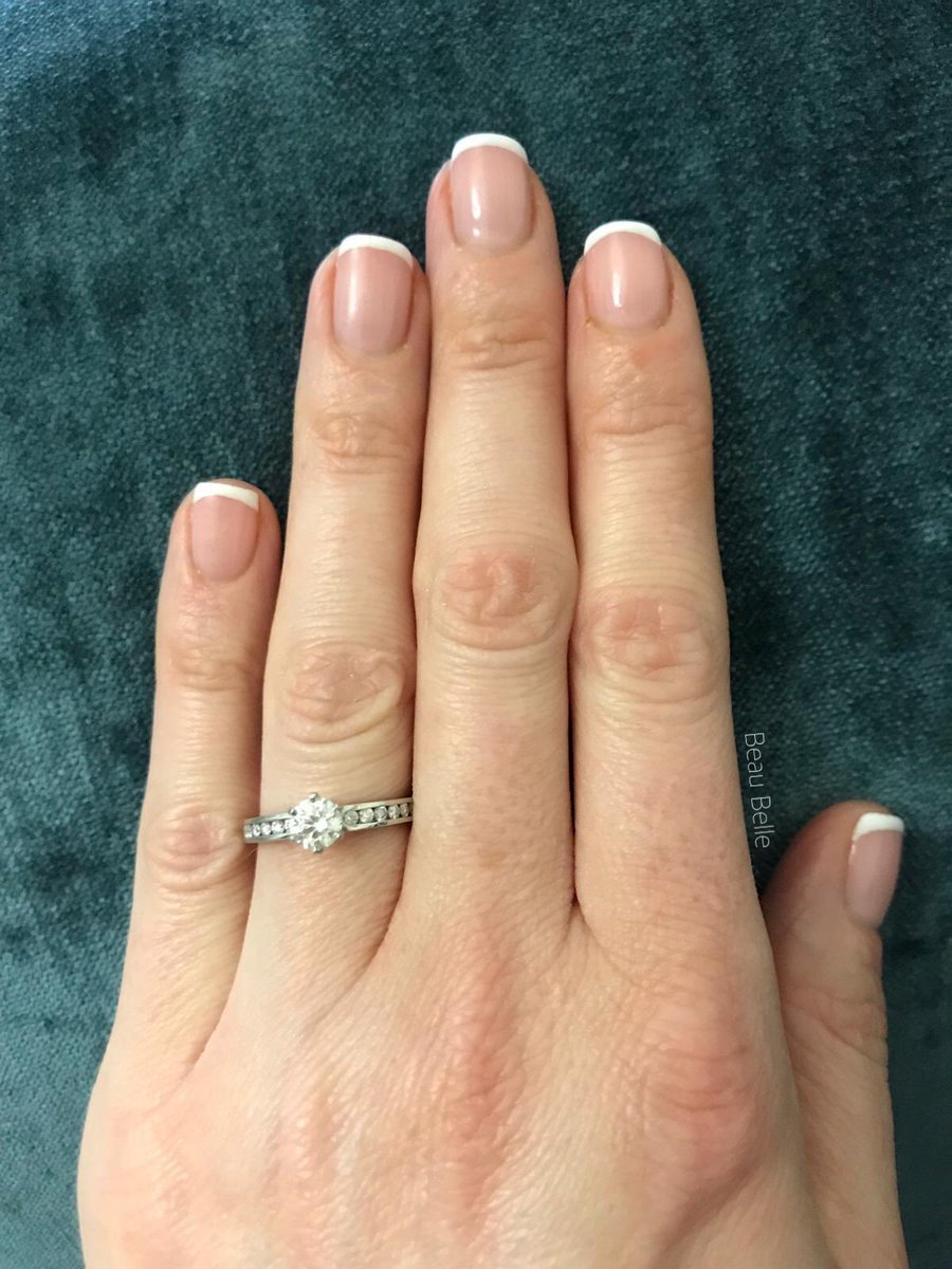 beaubellesalon's tweet photo. How flawless are these?! ππΌ *Nothing makes me prouder of my girls seeing their fabulous work β€οΈ #beaubelle #bykaitlyn #frenchshellac #nailsofinstagram #nails @cndworld https://t.co/dMWPhuO1Hw