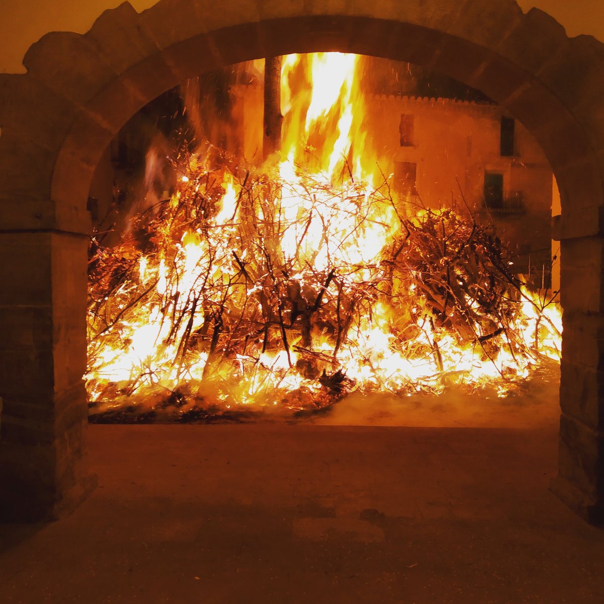 Albertoalka's tweet photo. @TeruelMeteo #castelseras #bajoaragon https://t.co/PdZlfz9emo