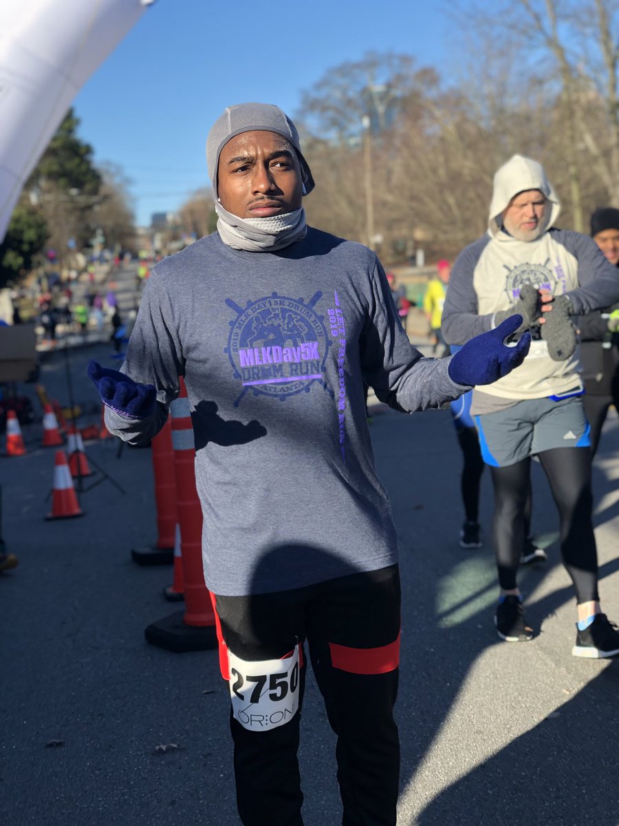 DrCSLPadgett's tweet photo. “So you mean to tell me, even though it was 22 degrees w an wind chill of 13, we are still gonna run?” Today’s #MLKDrumRun was an amazing event. So many different people here for a common purpose! #FitLeaders #fiteducators #atlanta #MLKDay2019 https://t.co/UeJQVbbrQV