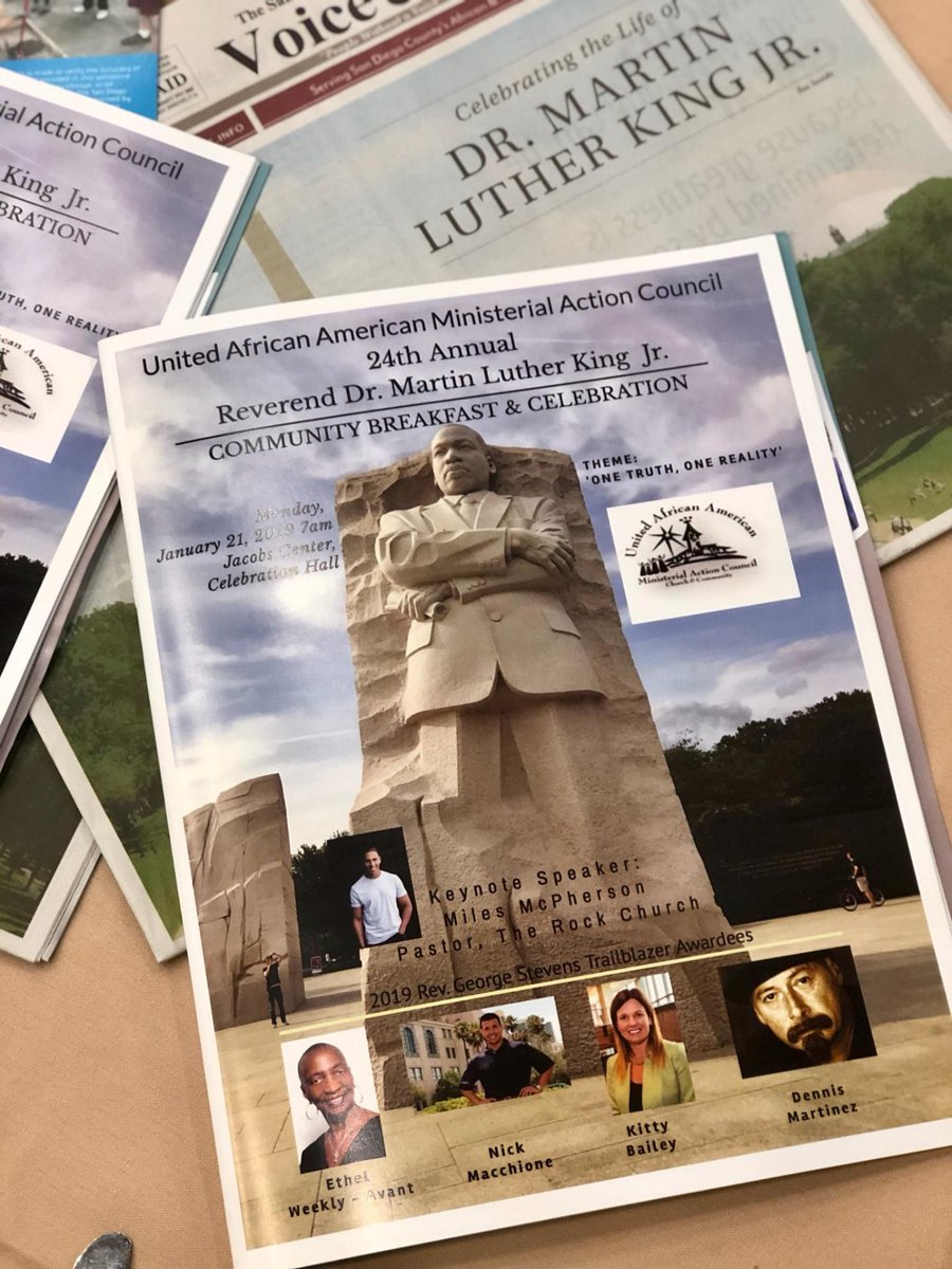 SanDiegoPD's tweet photo. @SanDiegoPD attended the UAAMAC MLK Prayer Breakfast at the Jacobs Center this morning in honor of the late Rev. Dr. Martin Luther King, Jr.
#OneTeamOneMisson #CommunityStrong https://t.co/xwKvvM1nfB