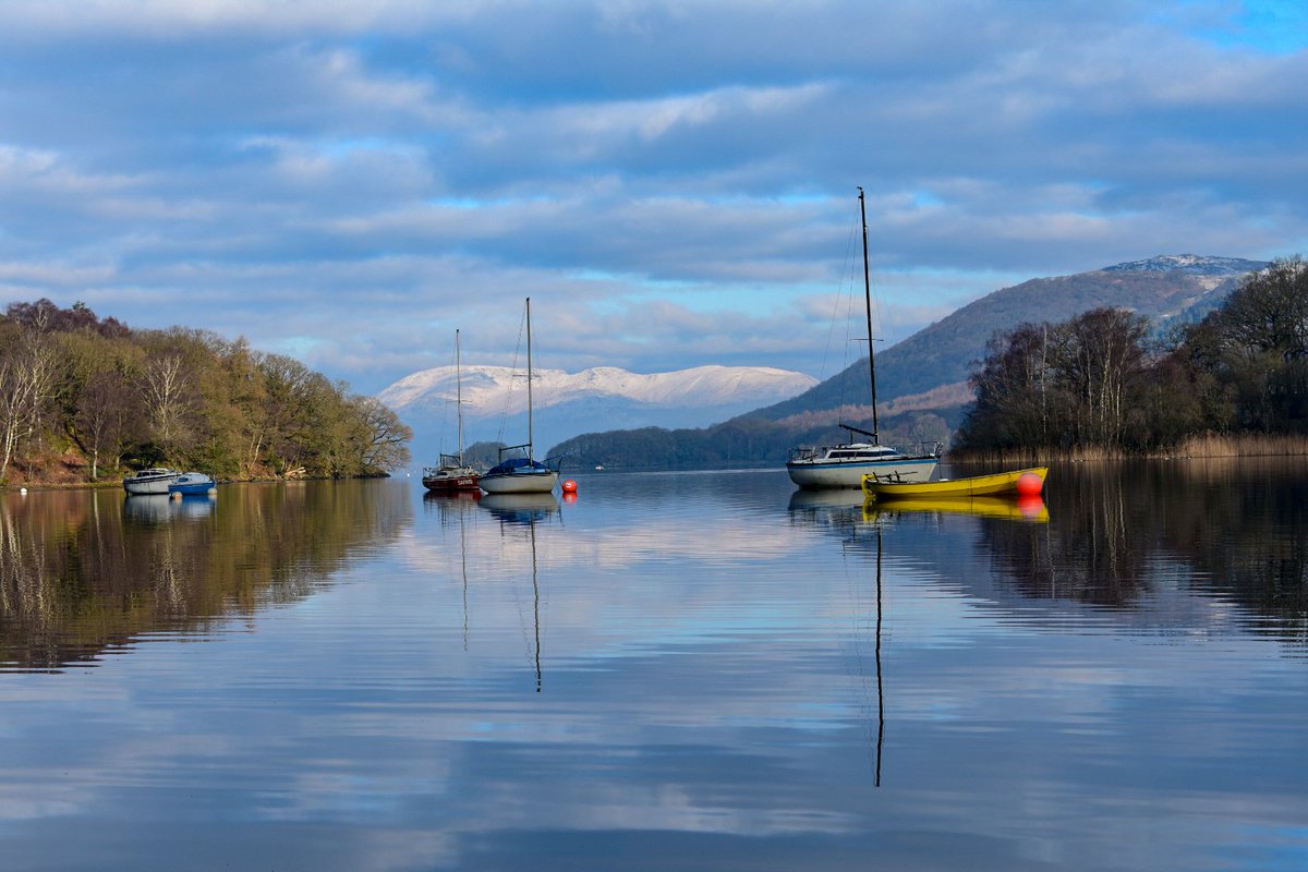 Daryn4pics's tweet photo. Coniston Water looking towards the snow capped Langdales @StormHour @StormHourMark @ThePhotoHour @EarthandClouds @nationaltrust #LakeDistrict #theplacetobe #photography #nature https://t.co/1TDDXQls5s