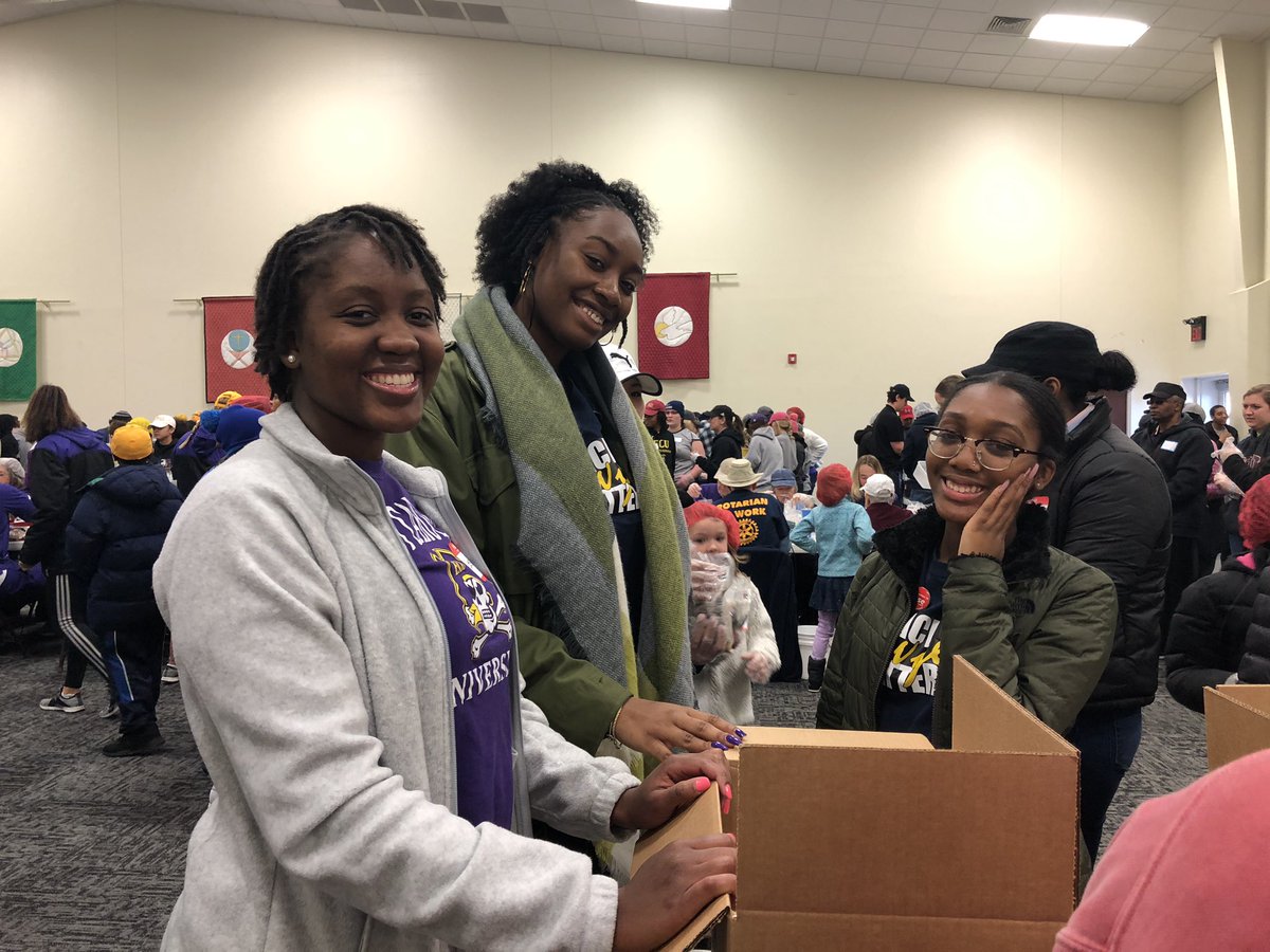 BLPO_ECU's tweet photo. Our members enjoyed volunteering with Rise Against Hunger today!
A day ON not a day OFF! #MLKDayOfService #mlkdayECU https://t.co/m6vyGnsiig