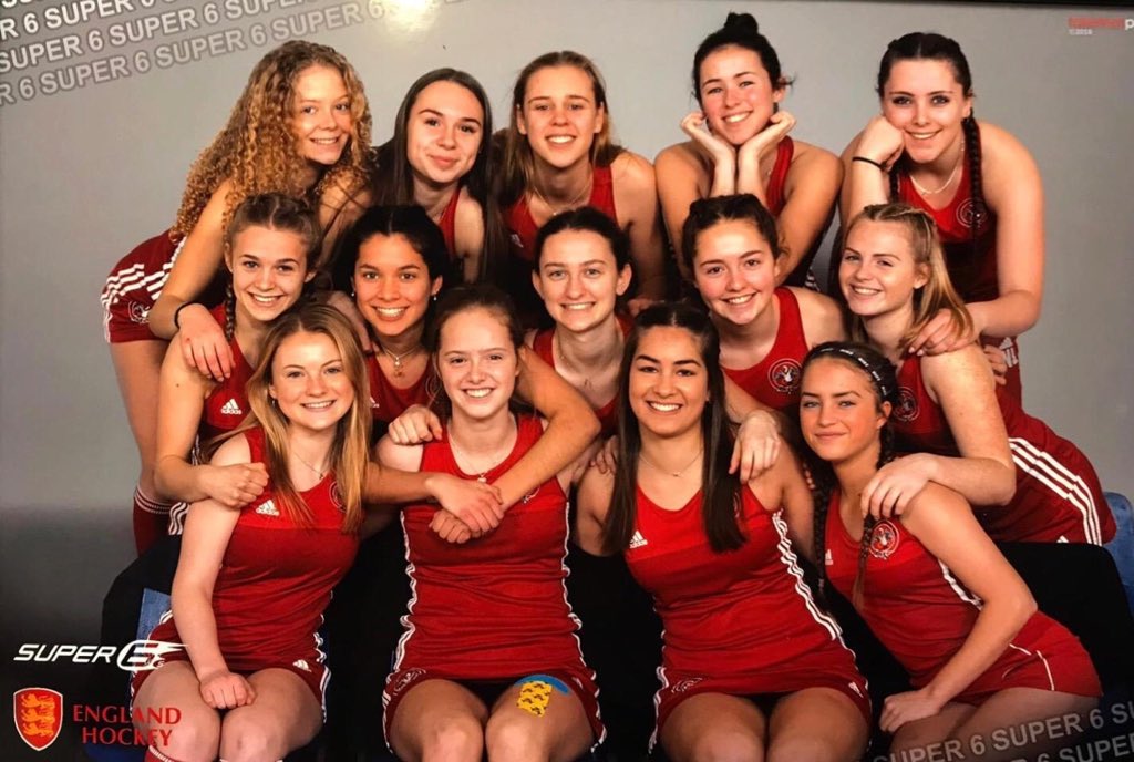 CopemanJemima's tweet photo. Back from a fab weekend with my favourite @MarlowHC u18’s at the indoor national finals, thanks to everyone who helped us get this far ❤️🏑 #redarmy @mercianhockey https://t.co/SSfcEVgvyZ