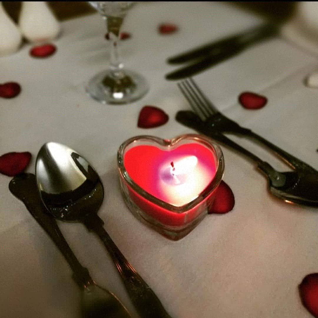 TheGarrison1854's tweet photo. Feelin the #BlueMonday... give yourself something to look forward to... book ur events... 
❤Valentine's dinner 14th &amp; 15th Feb 
❤Salute to country &amp; western 21st Feb
❤ 'Only a fool' murder mystery night 1st Mar
❤ Radio Caroline calling 60's &amp; 70's 22nd Mar  #Events #Sheffield https://t.co/VU7mOnQdPB