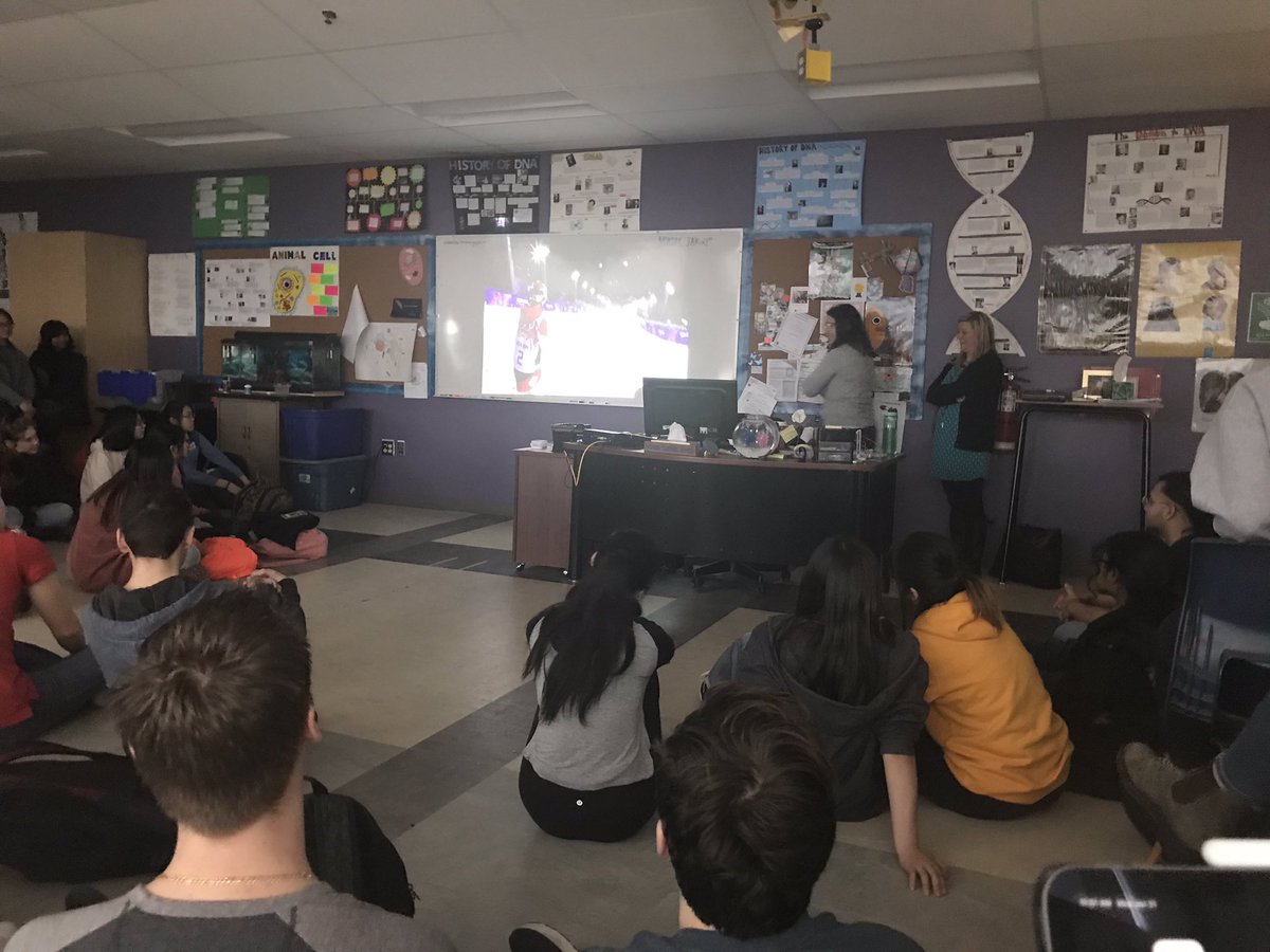 mrsleblancbio's tweet photo. @CPAllenIB students begin working on the Winter Olympics #group4project #SeeWhatIAmLearning https://t.co/rHqNwMKsqW