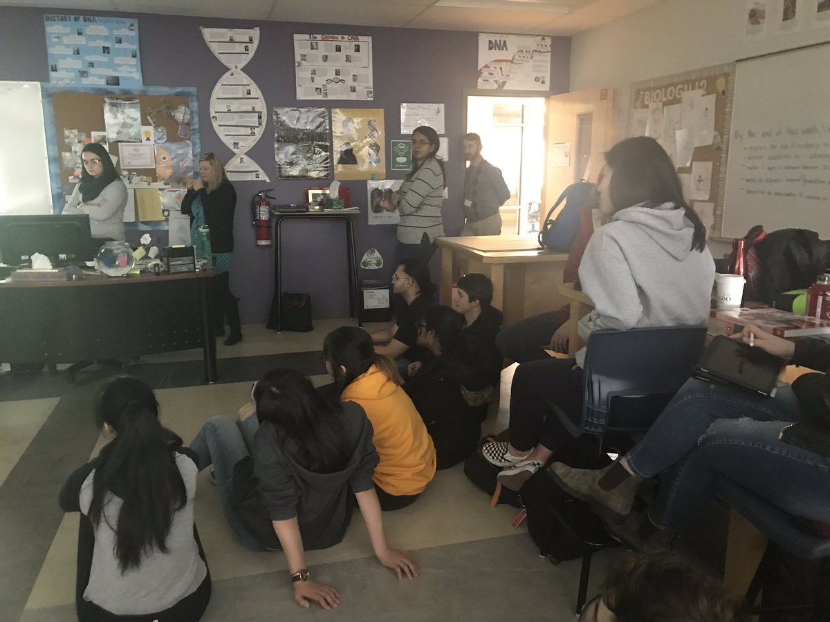 mrsleblancbio's tweet photo. @CPAllenIB students begin working on the Winter Olympics #group4project #SeeWhatIAmLearning https://t.co/rHqNwMKsqW