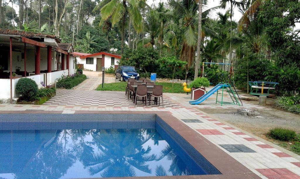 Banjara & Gypsy tweet media