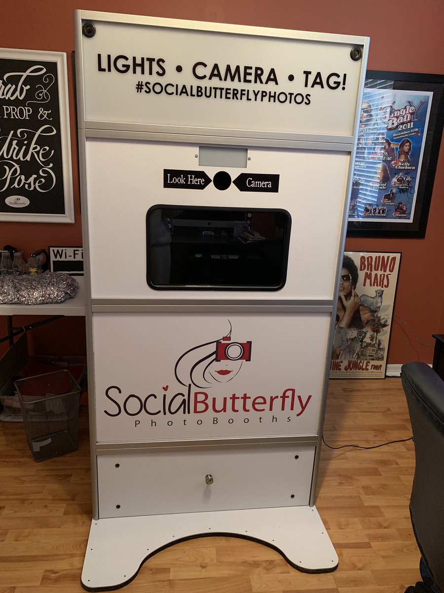 SButterflyPhoto's tweet photo. FOR SALE!!! Photo booth message me for details https://t.co/YzV97zLcup