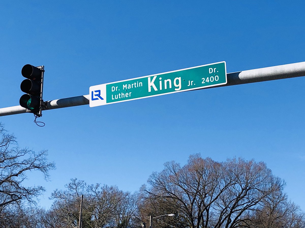 RepTippi33's tweet photo. MLK Day Marade w @xjelliott @Anointed08 @KathyLWebb @ElectTerri @charlesjblake @FrankScottJr #MLK2019 #ArkDems https://t.co/b33ngUA9ae