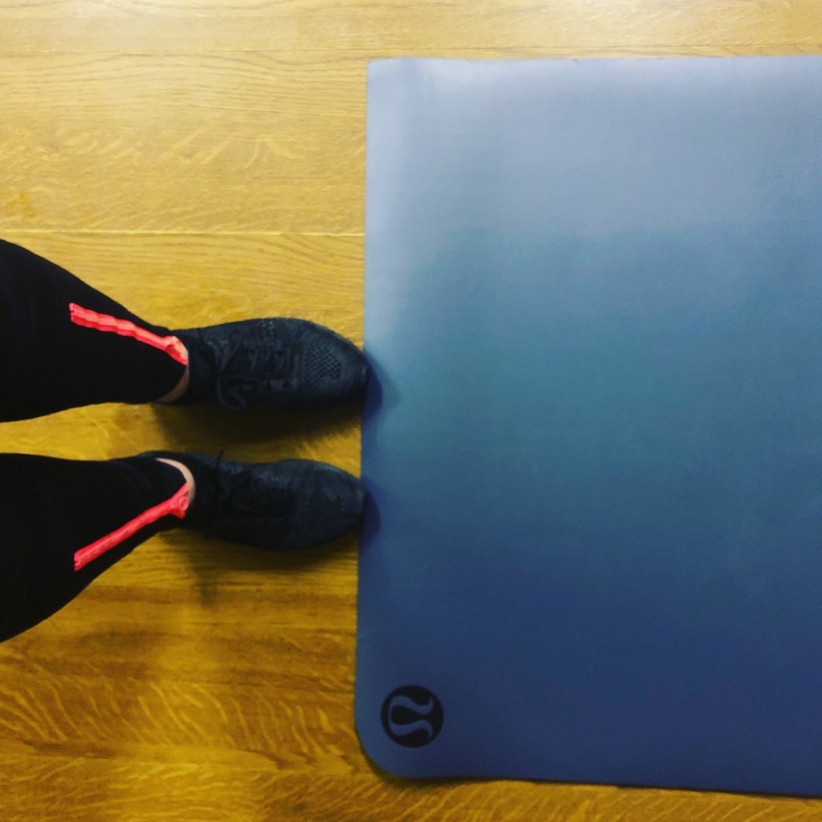 TartanJogger's tweet photo. Another double class for me tonight- #coreconditioning followed by #Veraflow 🙂I’ll have DOMS tomorrow! #core #lunge #mindfulness #crosstraining #health #healthy #fit #fitness #training https://t.co/JX3DDHVU4T