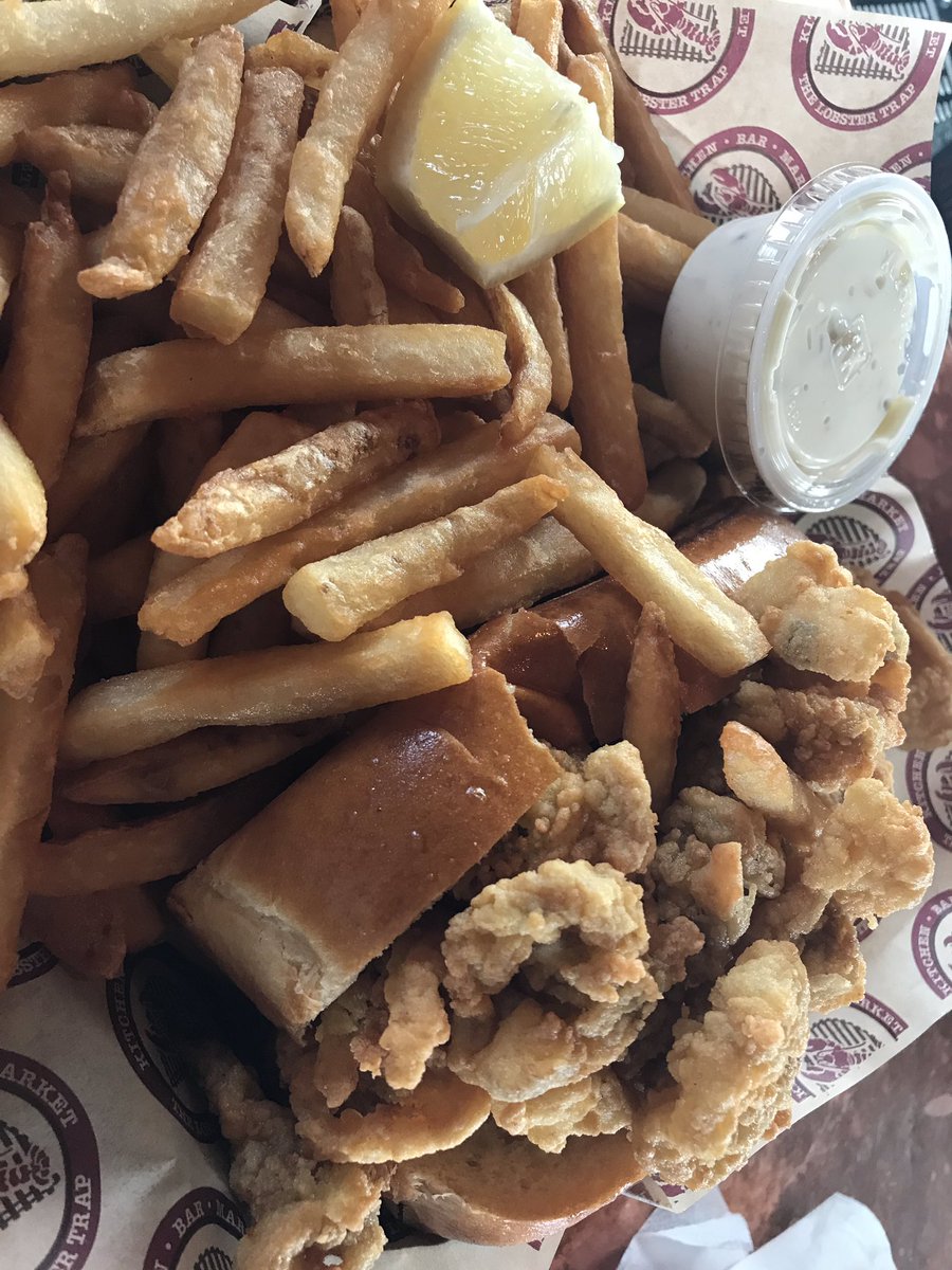 CapeCodBars's tweet photo. Large portions, ridiculously fresh at @TheLobsterTrap #bourne. Enjoying #capecodbars in the off season! https://t.co/WN2iZQYrwC