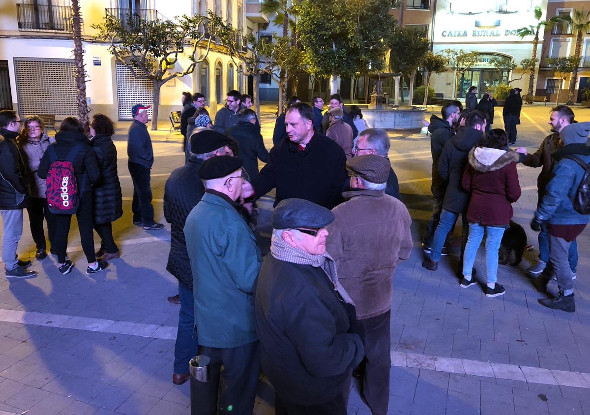 salvaaguilella's tweet image. 🍊Sempre al costat dels nostres cítrics ... són economia, ocupació, valors i orgull de ser de Castelló #orgulldeCS. I fan falta solucions per a ajudar als llauradors.