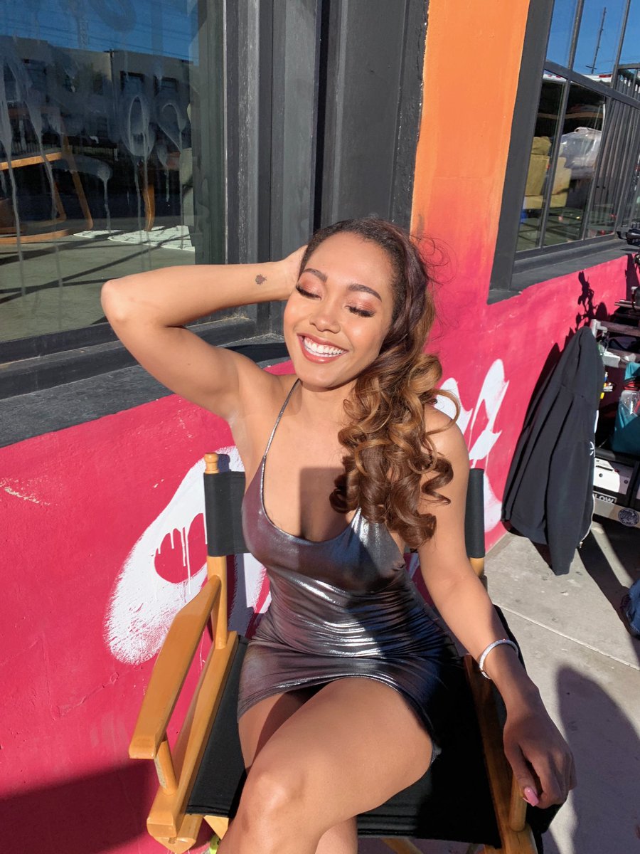 Can't wait for you all to meet Laila 😻, image size:900x1200