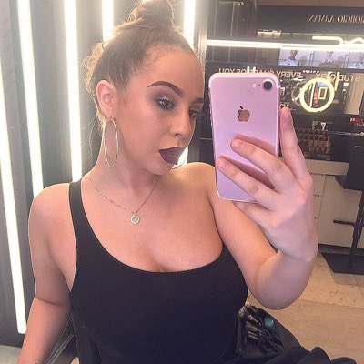 Baumannchar's tweet photo. #NewProfilePic https://t.co/awQ5XbNl1e