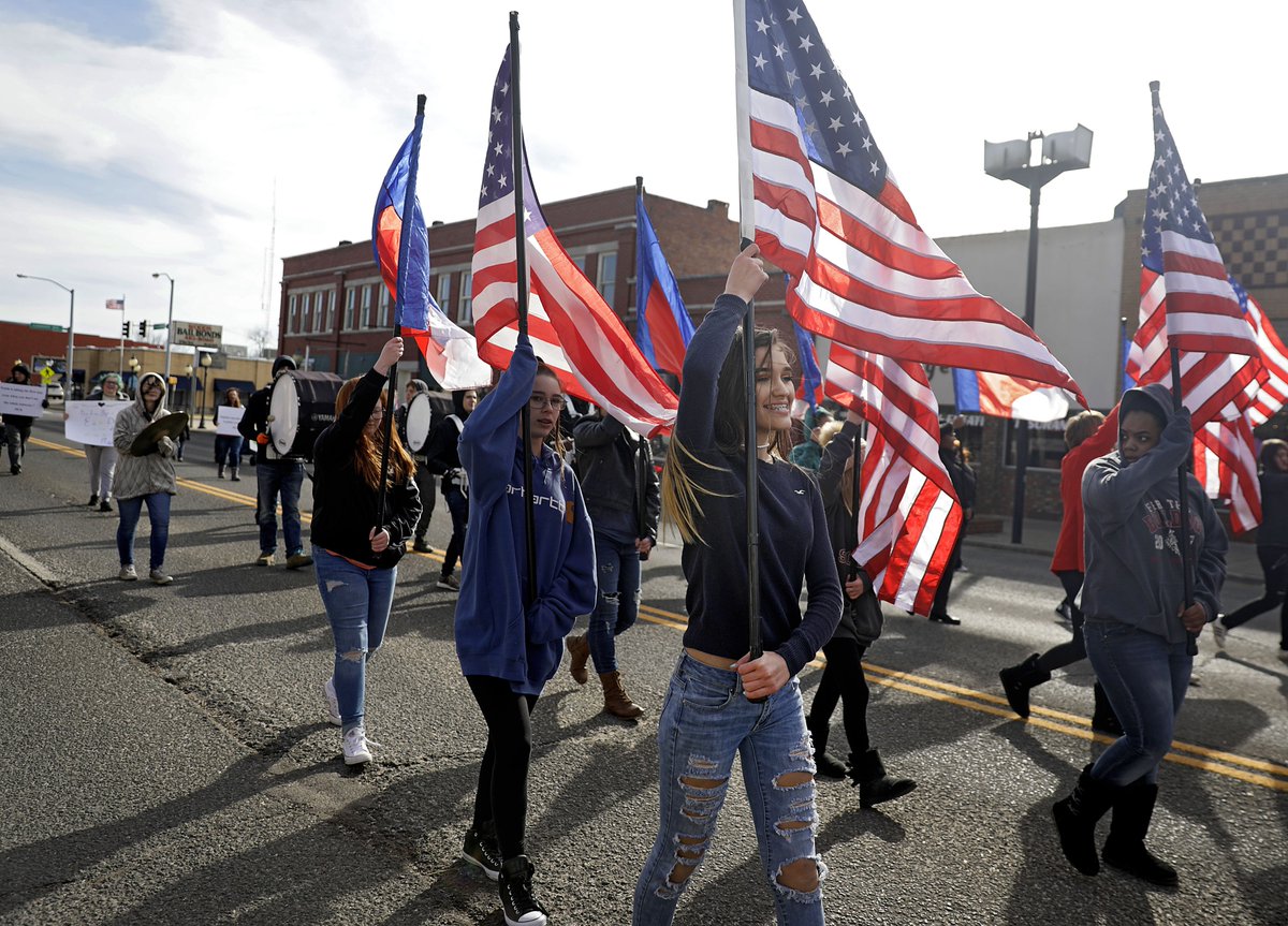 mikesimonsphoto's tweet photo. Celebrating #MLKDay in Wagoner, Ok. @tulsaworld #mlk #MartinLutherKingJrDay #oklahoma #wagonerok #wagoner #photojournalism https://t.co/qzwvQ3Vakk