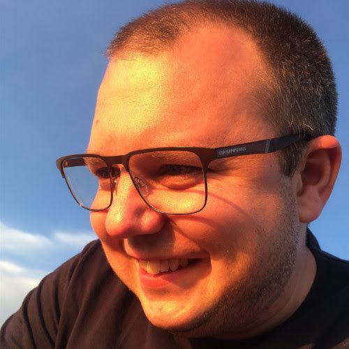Osynlig växer och rekryterar nu Jesper Ekstrand till frontend-teamet i Sundsvall. 
- Jag ser verkligen fram emot att få hugga tag i några av de spännande uppdrag Osynlig jobbar med. Jag brinner ju för att lösa problem, både rent tekniska och mänskliga, säger Jesper.