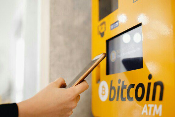 blockmag_ir's tweet photo. 🔹یک شرکت ATM Bitcoin از استرالیا گردش مالی یک هفته ای خود را بالغ بر 360,000 دلار آمریکا گزارش کرده است.

#بلاکچین
#ارزدیجیتال
#بیت_کوین
#bitcoin https://t.co/ey6gVKsJFM