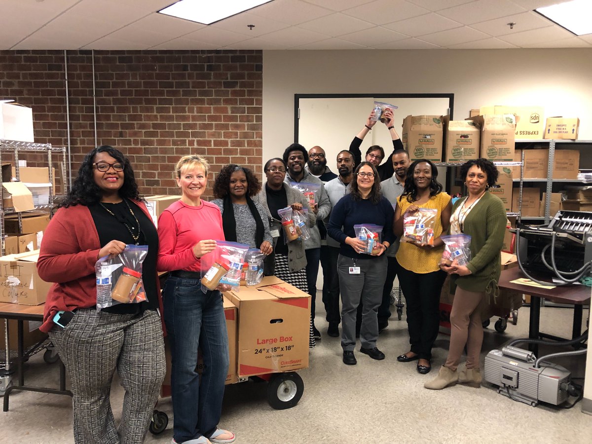 UWTriangle's tweet photo. Volunteers @RTIInt Raleigh site packed about 250 snack bags for the @UMofWakeCounty Helen Wright Women’s Shelter. This is the power of partnerships #RTIMLK2019 #MLKDestiny #LiveUnited https://t.co/OYmzkucEKl