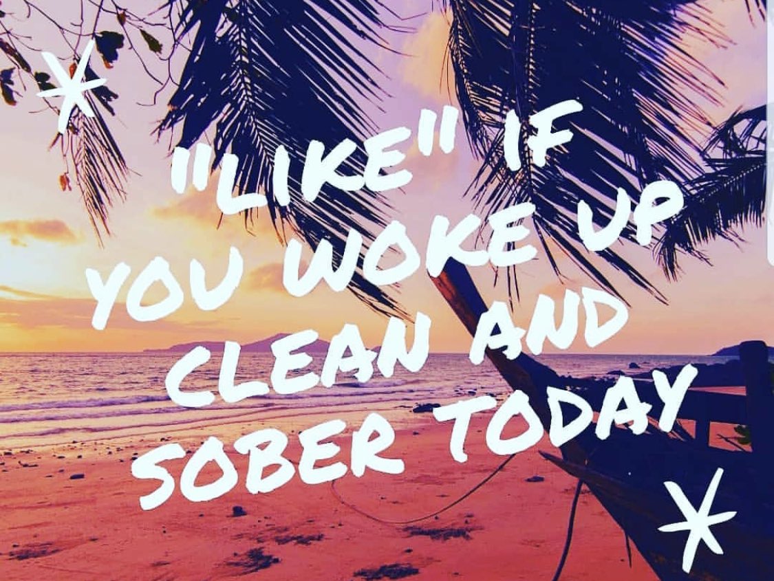 SuzRedSea's tweet photo. IG be stalking me. NO I havenβt showered yet and based on my last post you know I was drinking. Get off my back. Sheesh!
#idonthaveadrinkingproblem https://t.co/RuEmt27MXf