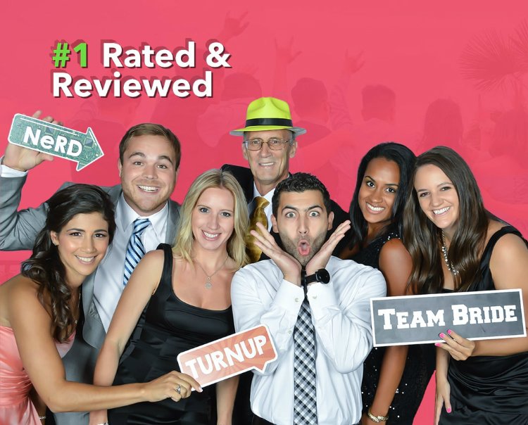 InsideOutBooth's tweet image. @InsideOutBooth Out Booth is proud to announce our 900th review! Thanks to every single client who ever booked us and a special thanks to those that took the time to write some kind words. We can't wait to hit 1000!!!
insideoutbooth.com/photo-booth-re…