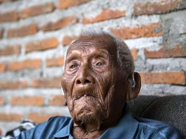 ManderaBlogger's tweet photo. World's 🌍 oldest man' celebrates 146th birthday

Happy Birthday Grandpa
Wish Him Well.... https://t.co/v192ARo38X