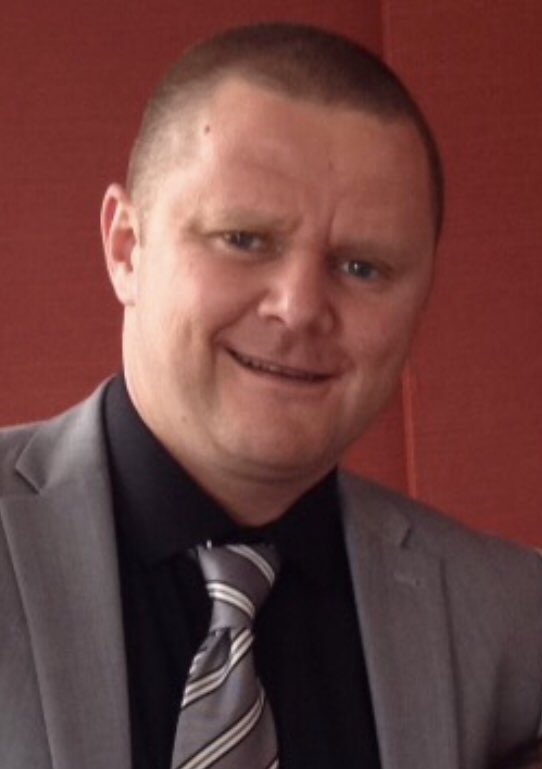 PaschalSheehy's tweet image. This is 41-year old Owen Hosford from #Douglas in #Cork. Owen has been #missing from his home since this morning. He was driving a black Kia Picanto, with a partial registration of 10-C. Anyone with information contact @gardainfo in #Togher on 021-4947120. Please RT. 🙏