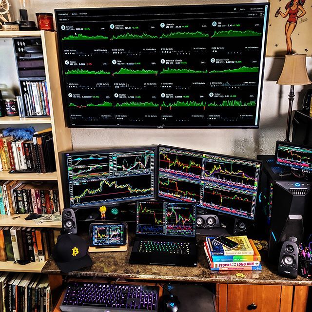 CryptoPlayhouse's tweet photo. Amateurs sit & wait
for inspiration, the rest of us just
get up and go to work ๐ ๏ธ๐๐๐
Tag a trader who loves the markets!
๐ Follow @cryptoplayhouse for more!
.
.
.
.
#stylelife #forextrader #motivationalpost #bitcoinnews #stocktrading #dash #entrepreneurmindset #bitcoinexโฆ https://t.co/fwQGDMlKYy