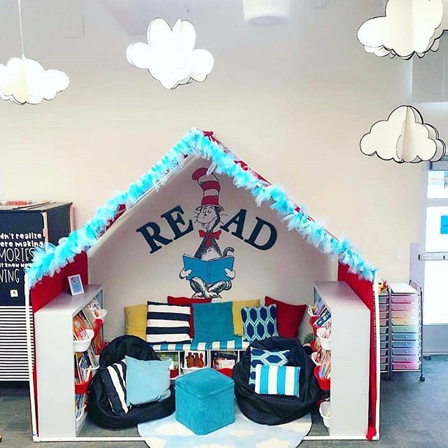 SchoolPapr's tweet photo. Reading nook inspo. @mrspandasclassroom #SchoolPapr https://t.co/EK83vNNN2j https://t.co/JUBYKkqLwf