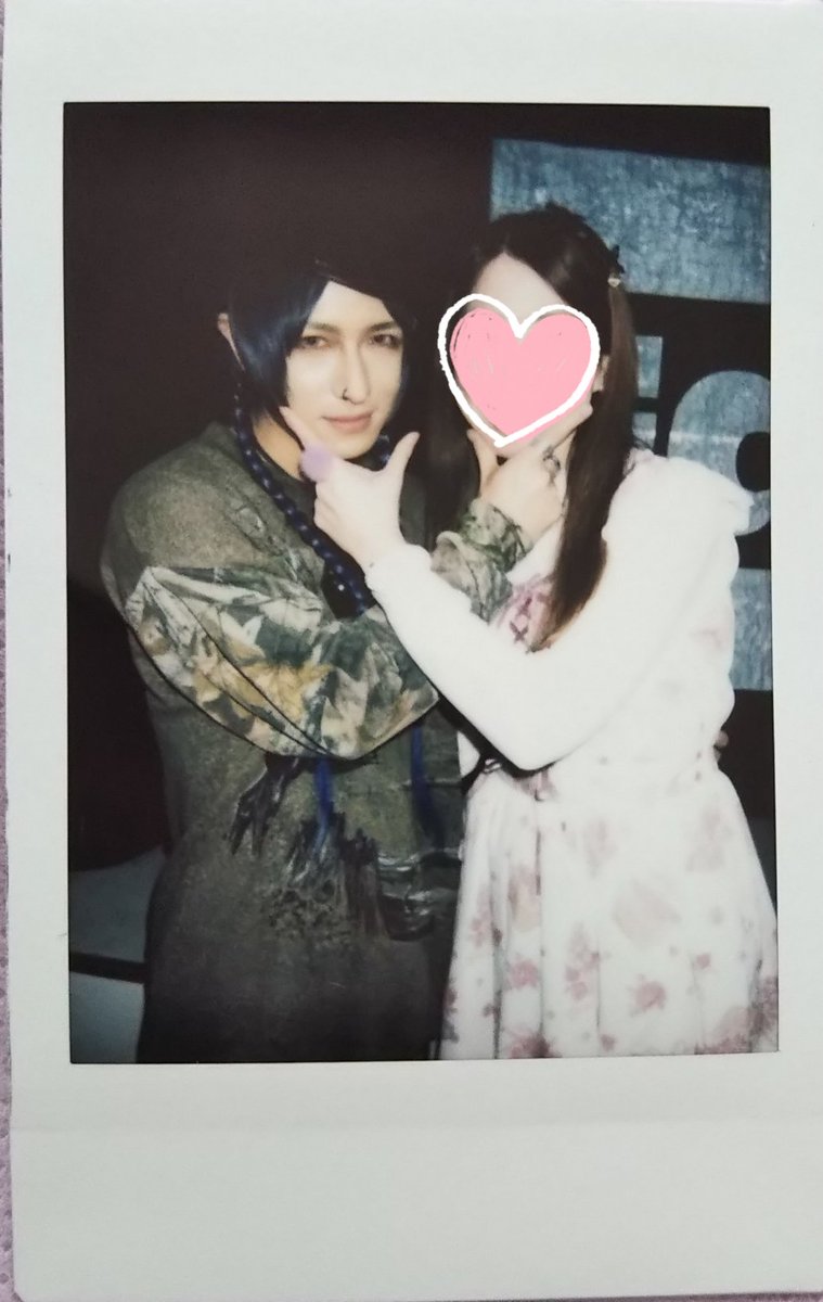 昨日のインストのチェキ♡(๑˃̵ᴗ˂̵) #R指定 #EROGRO #2ショットチェキ