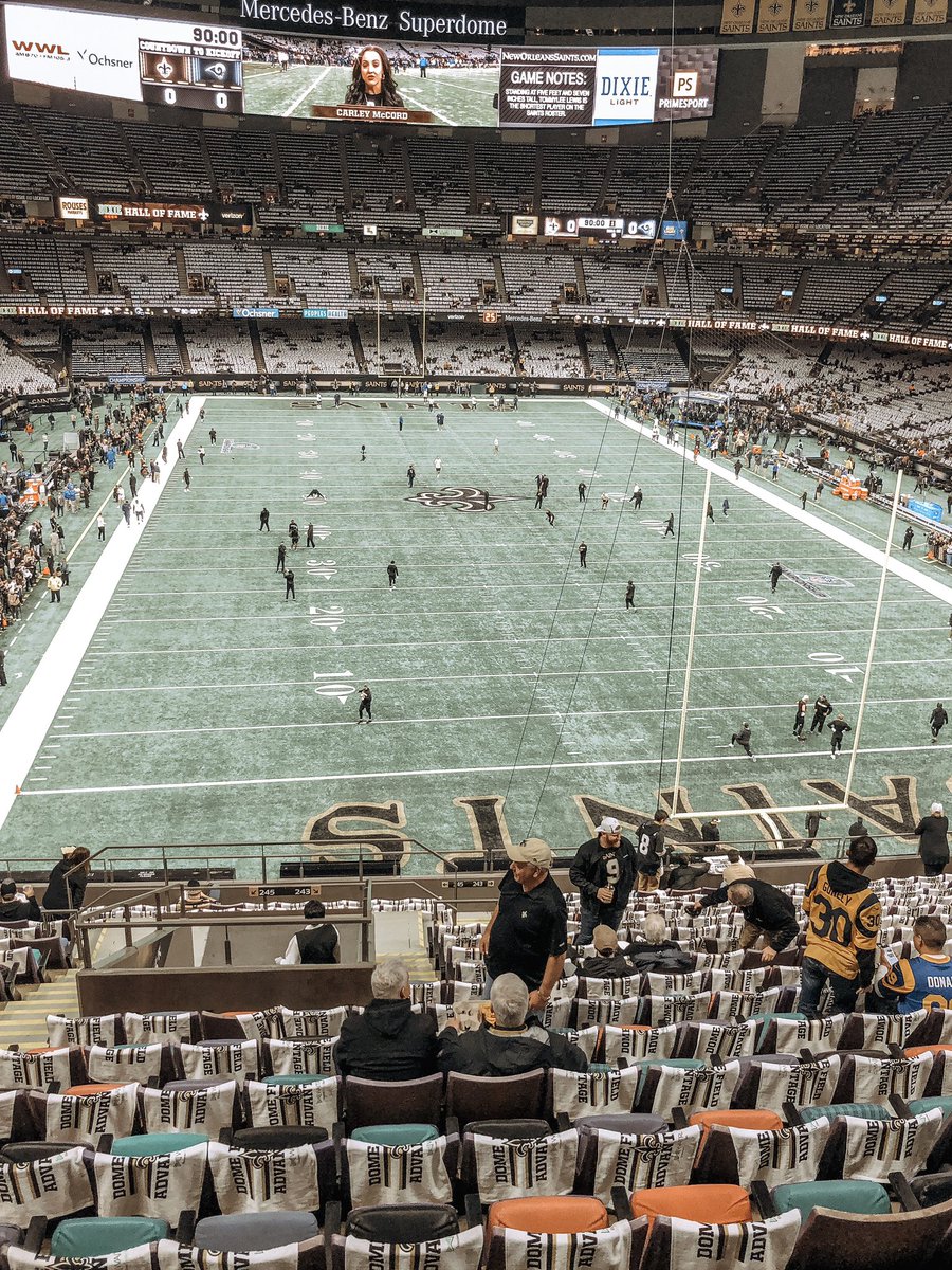 hcmenard's tweet photo. 🖤⚜️💛 https://t.co/eEShTa0l5F